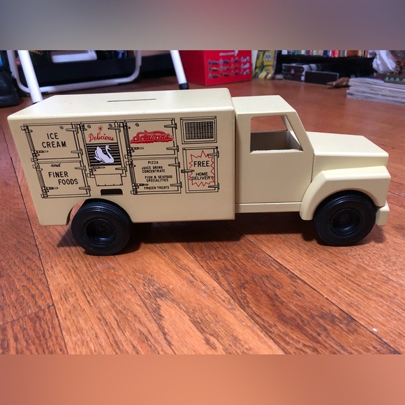 RARE Vintage SCHWANS Ice Cream & Finer Foods Movable Truck Piggy Bank - Picture 6 of 11